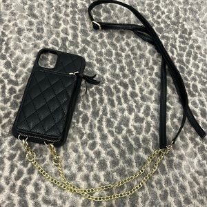 Crossbody phone case